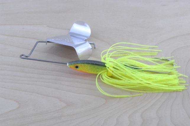 https://lunkerlure.com/wp-content/uploads/2019/07/0662-Flat-Shad-Lunker-Lure-Chartreuse-SkirtSilver-Blade.jpg