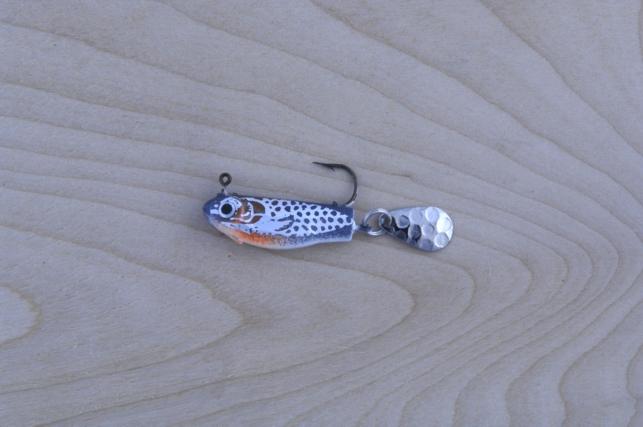 Lunker Lure 5618-2181 Rattleback Crappie Spin 1/8 oz White And Red 